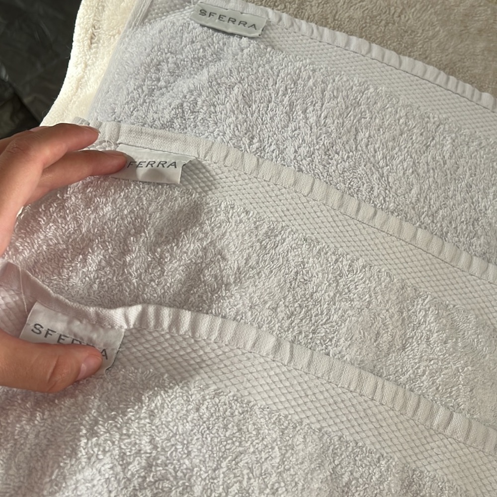 SFERRA 3 Wash Cloth - Picture 3 of 5